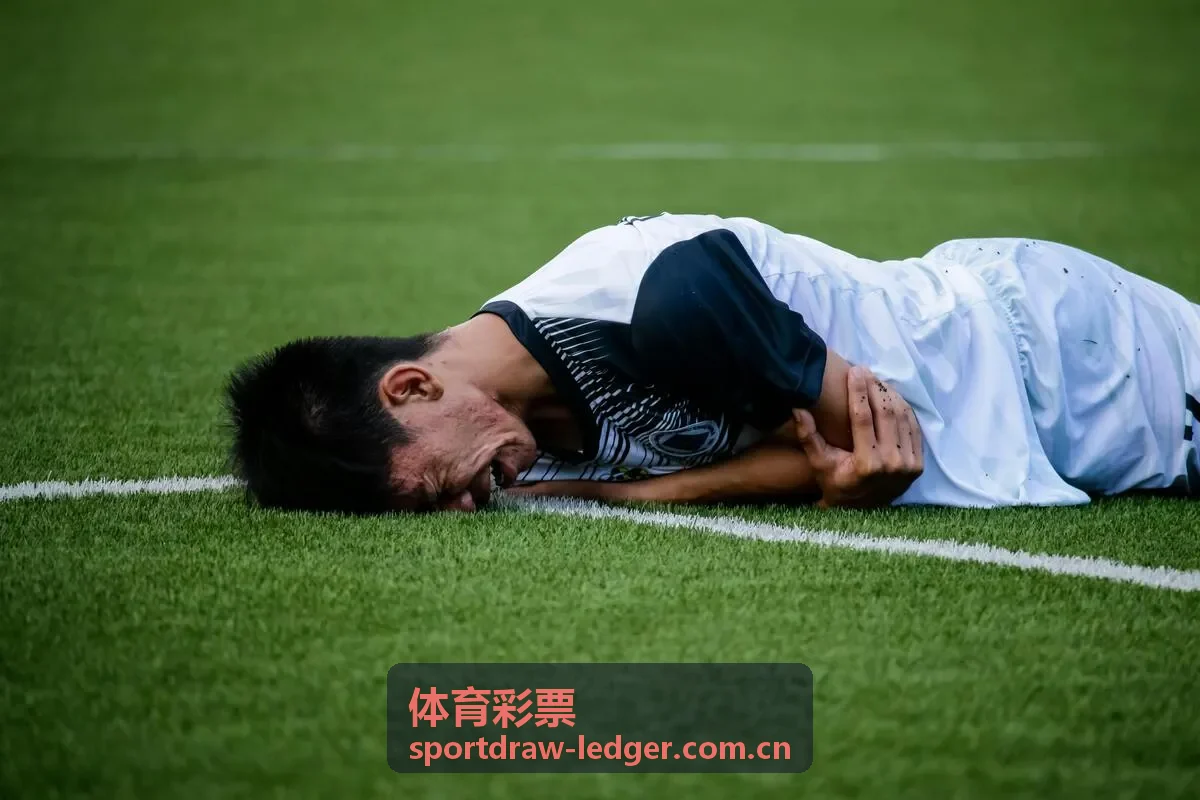 体育彩票公益金资助青少年足球训练营